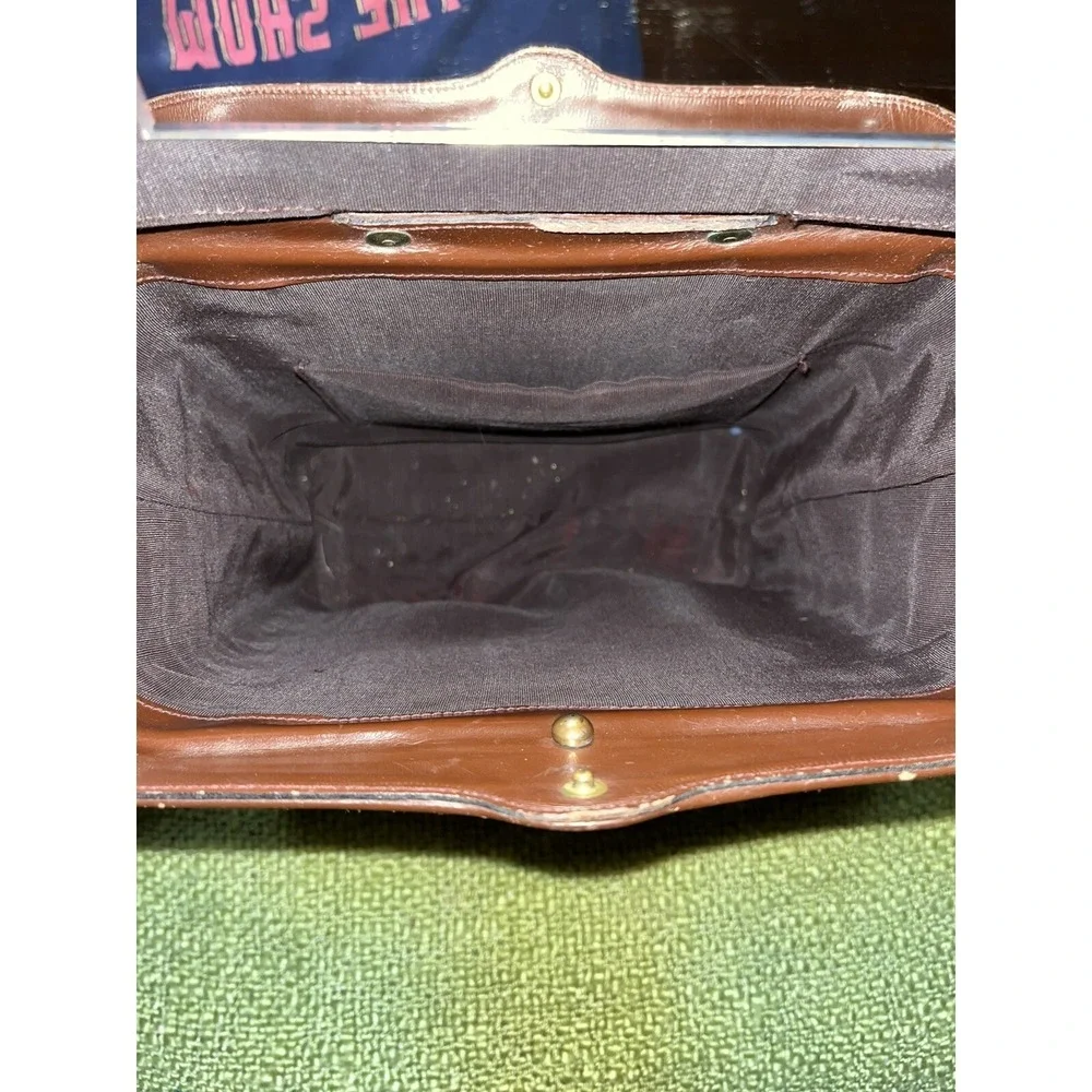 Vintage 60s Leather Purse By Jana , Brass Detail , Mirror - Picture 9 of 10